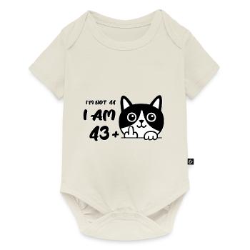 Je n’ai pas 44 ans, j’ai 43 ans plus 1 majeur Cat Flip - Body à manches courtes Premium Bébé - blanc cassé - Devant