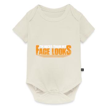Je suis plus beau que mon visage n’en a l’air 4 - Body à manches courtes Premium Bébé - blanc cassé - Devant