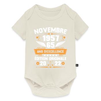 Novembre 1957 Idée Cadeau D'anniversaire 65 Ans - Body à manches courtes Premium Bébé - blanc cassé - Devant