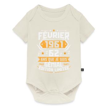 Rétro Cadeau D'anniversaire 62 Ans Février 1961 - Body à manches courtes Premium Bébé - blanc cassé - Devant