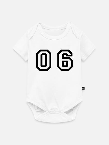 Nummer - 06 - Null Sechs - Baby Premium Kurzarmbody - Weiß