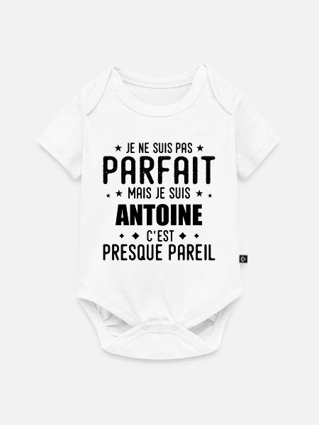Antoine: authentisch, unvollkommen, oben, perfekt - Baby Premium Kurzarmbody - Weiß