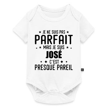 José: authentisch, unvollkommen, oben, perfekt - Baby Premium Kurzarmbody - Weiß - Vorne