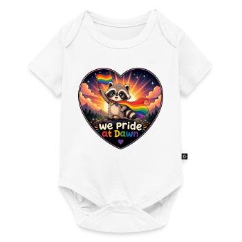 We Pride at Dawn Waschbär Pride Herz - Baby Premium Kurzarmbody - Weiß - Vorne