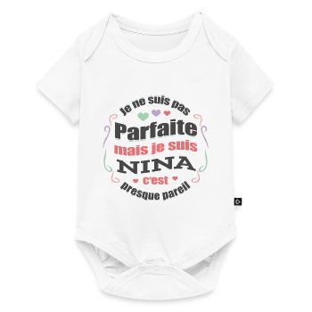 NINA PARFAITE - PRENOM NINA - Body à manches courtes Premium Bébé - blanc - Devant