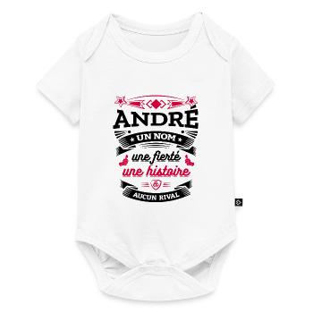 ANDRÉ UN NOM UNE FIERTÉ AUCUN RIVAL - Body à manches courtes Premium Bébé - blanc - Devant