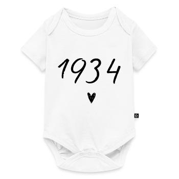 1934 Herzgeburtstag - Baby Premium Kurzarmbody - Weiß - Vorne