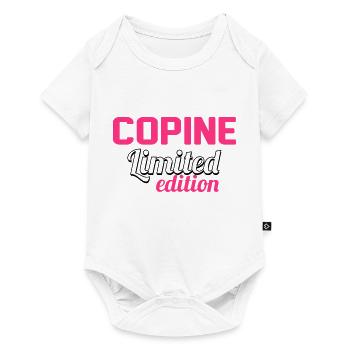 Ami / Copain / Copine / Voisin / Nourrice / Geek - Body à manches courtes Premium Bébé - blanc - Devant