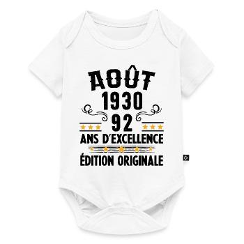 92 Ans Anniversaire Vintage Né(e) en Août 1930 - Body à manches courtes Premium Bébé - blanc - Devant