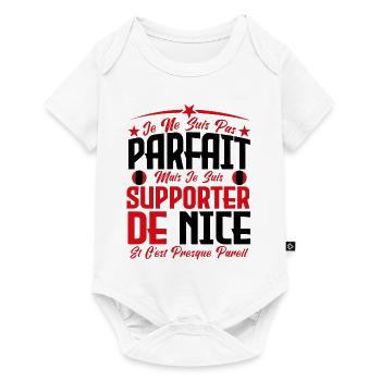je ne suis pas parfait, supporteur de Nice . - Body à manches courtes Premium Bébé - blanc - Devant