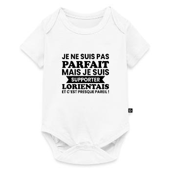Pas Parfait Je Suis Supporter de Lorient - Body à manches courtes Premium Bébé - blanc - Devant