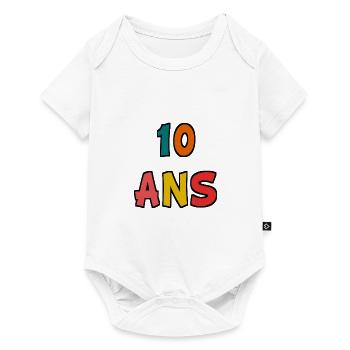 10 ANS. 10e ANNIVERSAIRE. ANNIVERSAIRE 10 ANS. 10 - Body à manches courtes Premium Bébé - blanc - Devant