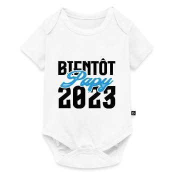 Cadeau Annonce grossesse bientôt Papy 2023. - Body à manches courtes Premium Bébé - blanc - Devant
