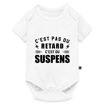 C'est Pas Du Retard C'est Du Suspens - Body à manches courtes Premium Bébé - blanc - Devant