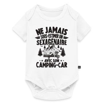 Jamais Sous-estimer Un Sexagénaire Camping-car - Body à manches courtes Premium Bébé - blanc - Devant
