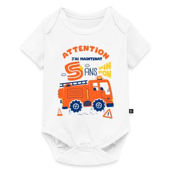 pompiers pour enfants 5 ans anniversaire - Body à manches courtes Premium Bébé - blanc - Devant