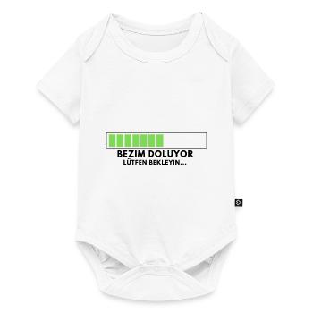Bezim Doluyor Tükisch - Baby Premium Kurzarmbody - Weiß - Vorne
