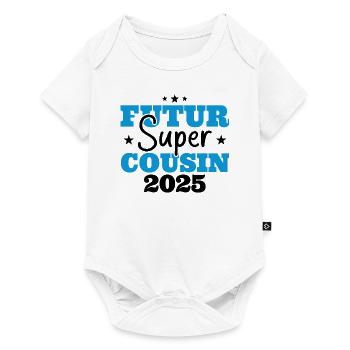Futur super cousin 2025 cadeau humour anniversaire - Body à manches courtes Premium Bébé - blanc - Devant