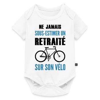 Ne jamais sous estimer un retraité sur son vélo - Body à manches courtes Premium Bébé - blanc - Devant