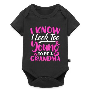 Je sais que j'ai l'air trop jeune pour être une chemise de grand-mère - Body à manches courtes Premium Bébé - noir - Devant