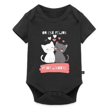Félins amoureux pour l'autre - Body à manches courtes Premium Bébé - noir - Devant