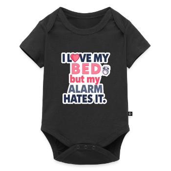 I Love My Bed – But My Alarm Hates It ⏰💤 - Baby Premium Kurzarmbody - Schwarz - Vorne