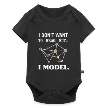 Je ne veux pas me vanter, mais je modèle. - Body à manches courtes Premium Bébé - noir - Devant