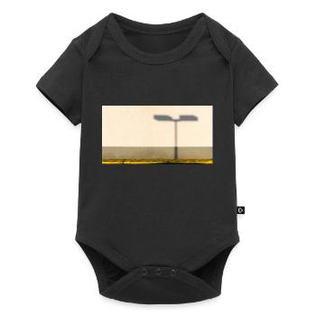 The shadow of the streetlight on the facade - Baby Premium short-sleeve bodysuit - black - Front