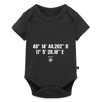 Roth Geocacher Geschenk Standort GPS Stadt - Baby Premium Kurzarmbody - Schwarz - Vorne