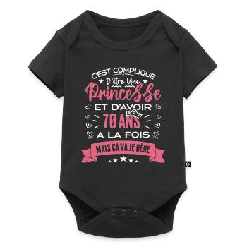 Une princesse a 70 ans, Cadeau d’anniversaire - Body à manches courtes Premium Bébé - noir - Devant