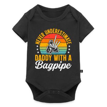 Bagpipe Player - Never Underestimate Daddy With A - Baby Premium Kurzarmbody - Schwarz - Vorne