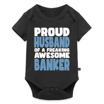Stolze Ehefrau Eines Verdammt Guten Bankkaufmanns - Baby Premium Kurzarmbody - Schwarz - Vorne