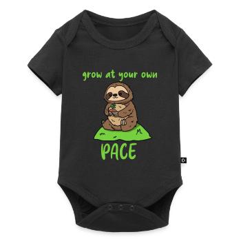 Wachsen Sie in Ihrem eigenen Tempo - Baby Premium Kurzarmbody - Schwarz - Vorne