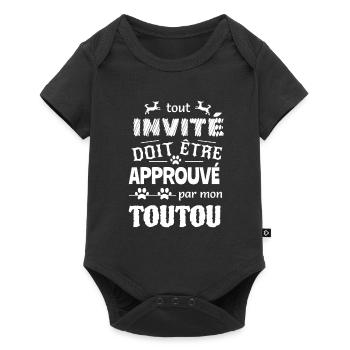 Tout invité doit être approuvé par mon toutou - Body à manches courtes Premium Bébé - noir - Devant