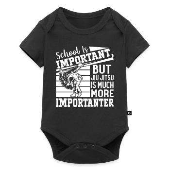 School is important but Jiu Jitsu is much more imp - Baby Premium Kurzarmbody - Schwarz - Vorne