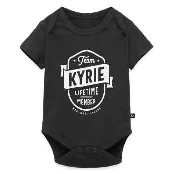 Team Kyrie Lebenslanges Mitglied Lustiger Name Kyrie - Baby Premium Kurzarmbody - Schwarz - Vorne