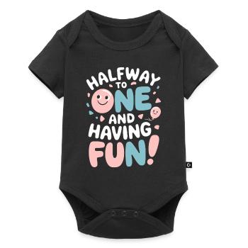 Half-year birthday: Halfway one and fun - Baby Premium short-sleeve bodysuit - black - Front