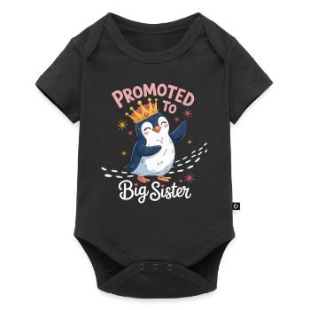 Zur großen Schwester befördert – Pinguin Design - Baby Premium Kurzarmbody - Schwarz - Vorne