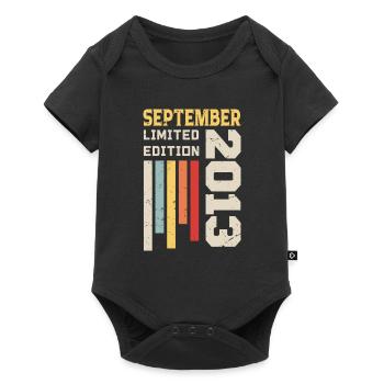 Septembre 2013 Cadeau anniversaire Septembre 2013 - Body à manches courtes Premium Bébé - noir - Devant