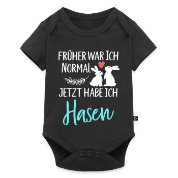 Früher war ich normal jetzt habe ich Hasen Spruch - Baby Premium Kurzarmbody - Schwarz - Vorne