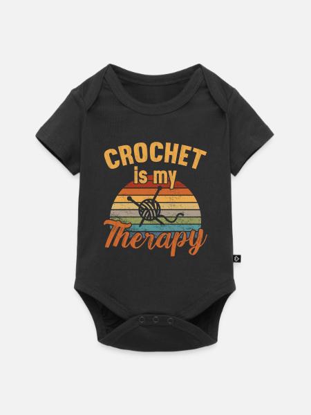 Crochet is my Therapy / Häkeln - Baby Premium Kurzarmbody - Schwarz