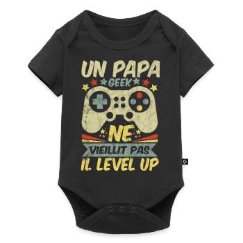 Un Papa geek ne vieillit pas il level up - Body à manches courtes Premium Bébé - noir - Devant