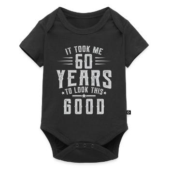 cadeau 60e anniversaire: Il a fallu 60 ans - Body à manches courtes Premium Bébé - noir - Devant