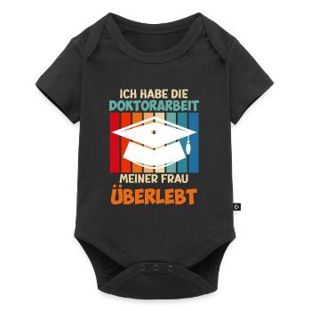 Doktorarbeit meiner Frau überlebt Doktortitel - Baby Premium Kurzarmbody - Schwarz - Vorne