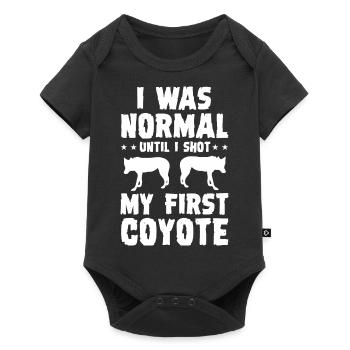 I Was Normal Until I Shot My First Coyote - Coyote - Baby Premium Kurzarmbody - Schwarz - Vorne