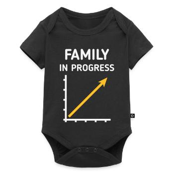 Family In Progress (Schwanger / Eltern / NEG 2C) - Baby Premium Kurzarmbody - Schwarz - Vorne