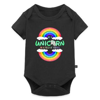 Sei ein Regenbogen Einhorn | einhornshirt - Baby Premium Kurzarmbody - Schwarz - Vorne