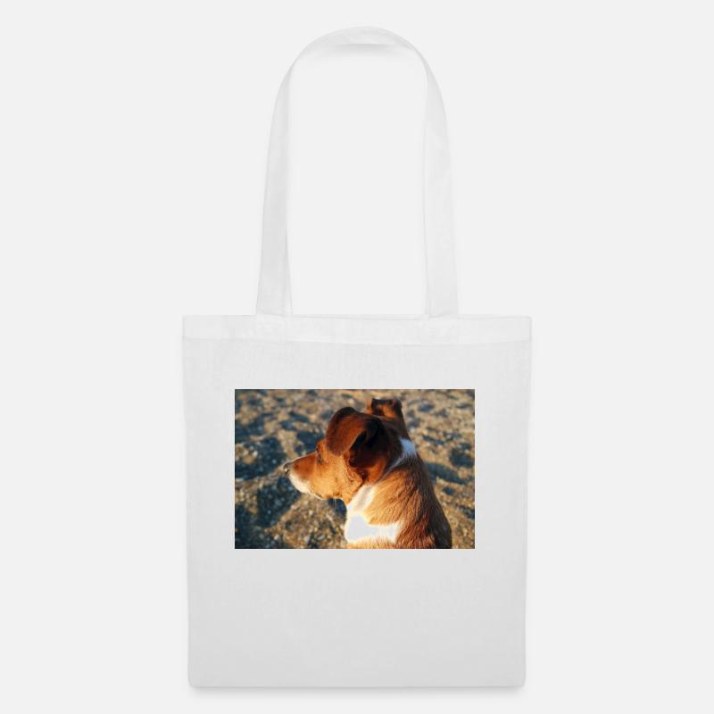 Profil eines Hundes am Strand mit Blick auf das Meer - Stoffbeutel - Weiß