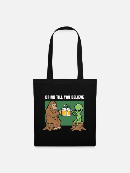 Prost mit Alien und Sasquatch - Stoffbeutel - Schwarz