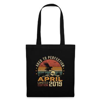 Incomparable since April 2019 Anniversary Gift - Tote Bag - black - Front